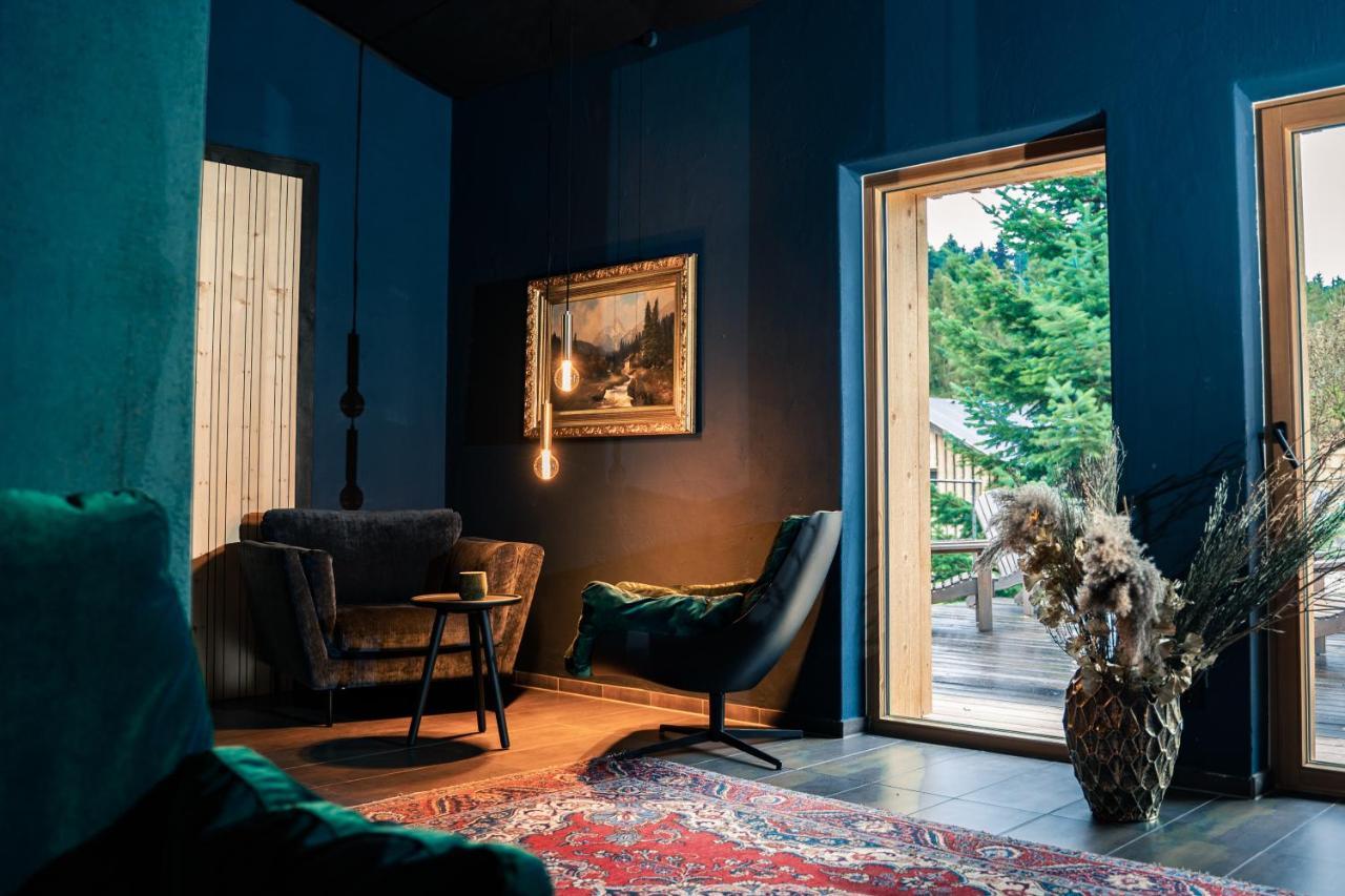 Forstgut - Premium Waldchalets Und Lodge Suiten Regen Bagian luar foto