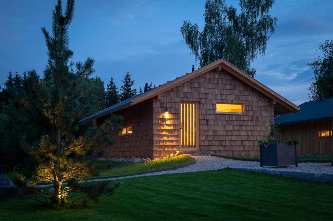 Forstgut - Premium Waldchalets Und Lodge Suiten Regen Bagian luar foto