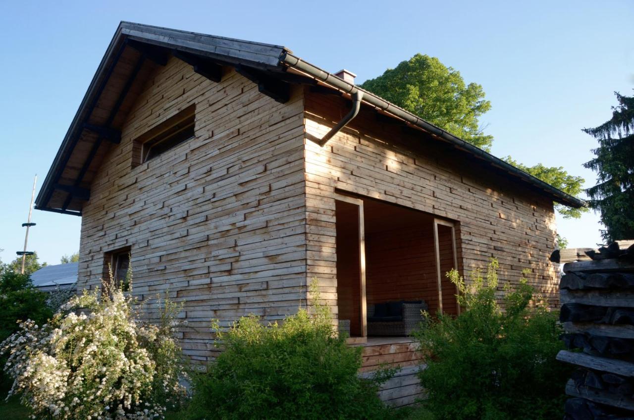 Forstgut - Premium Waldchalets Und Lodge Suiten Regen Bagian luar foto